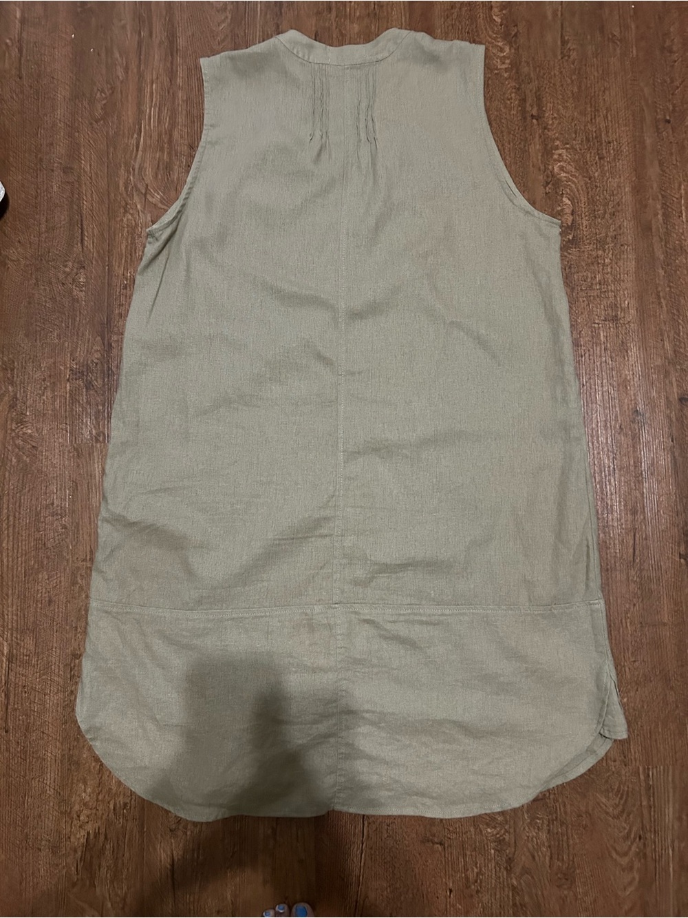4OUR DREAMERS Olive Green Pintuck V-Neck dress - Picture 2 of 3